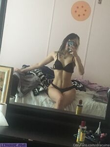Lina aka @dracuina'a ait yalnızca fans'a özel sızdırılmış nudes
