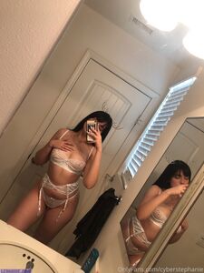 КиберСтефани эксклюзивные утечка нудов OnlyFans