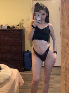 Sadkitkat独家OnlyFans泄露的裸照