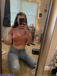 Утечка эксклюзивных нюдов Амфисти на OnlyFans