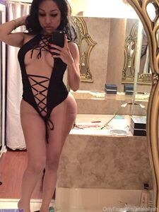 Anakaliyah独占OnlyFansの流出ヌード