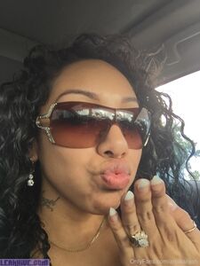 Anakaliyah exklusive OnlyFans geleakte Nacktbilder