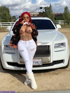 Brittanya Razavi独家OnlyFans泄露的裸照