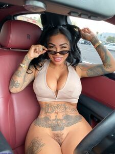 Brittanya Razavi独家OnlyFans泄露的裸照