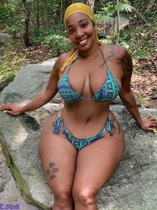 Chelasway exklusive OnlyFans geleakte Nacktbilder