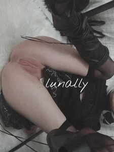 Lunally aka Nyctiluna exclusive onlyfans leaked nudes