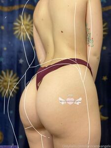 InnocentxangelxことHannahhxpierceeの独占OnlyFansリークヌード