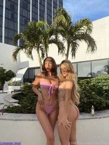 Esterbron 独家 OnlyFans 泄露的裸照