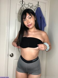 Princesisi独家OnlyFans泄露的裸照