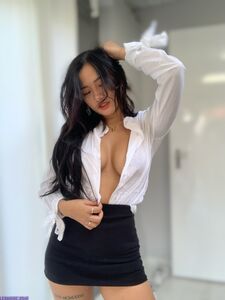 0cmspring/ofmai exclusif onlyfans nus fuités