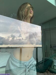 Dany Ellay 限定のOnlyFansリークされたヌード