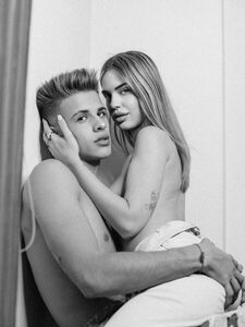 Утечка эксклюзивных нюдов Сьюзан Рейс с OnlyFans