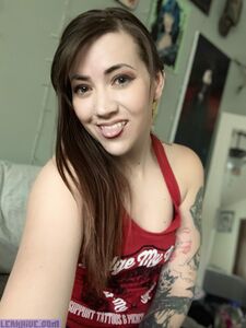 Kiki Kistune exclusif OnlyFans nus fuités