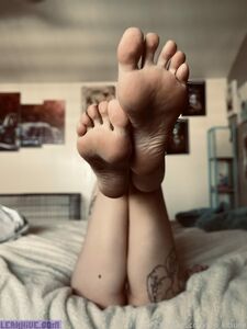 Kiki Kistune exclusif OnlyFans nus fuités